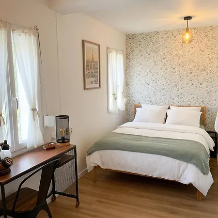 Maisonnette Au Centre סן-ברבן-לה-פן